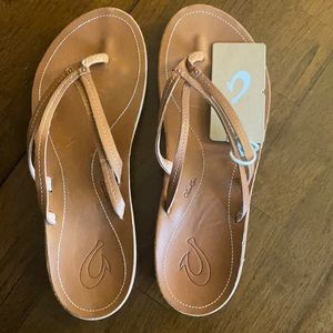 OluKai Tan leather Flip Flops size 11